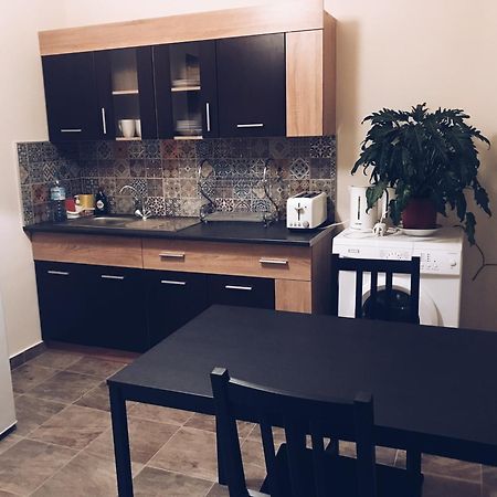 Studio In Heart Of Limassol Luaran gambar